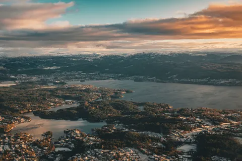 Norwegischer Fjord 4K Hintergrundbild · nature · 3840×2560
