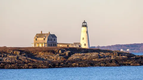등대 해안 4K 배경화면 · ocean · 3840×2160