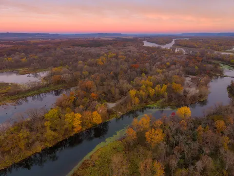 Autumn River 4K Wallpaper · nature · 3840×2880