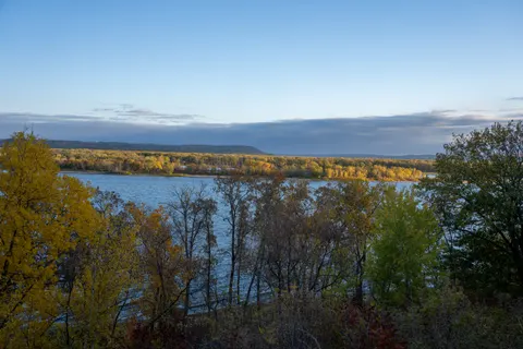 Autumn River 4K Wallpaper · nature · 3840×2560