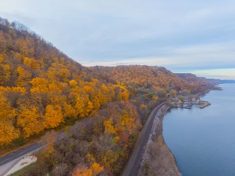 Autumn River 4K Wallpaper · nature · 3840×2880