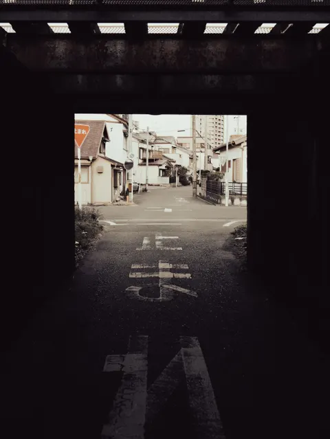 Tokyo Alley Phone Wallpaper · street · 1440×1918