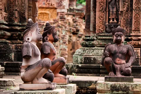 Ancient Temple 4K Wallpaper · architecture · 3840×2560