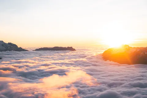 Above the Clouds 4K Wallpaper · mountains · 3840×2555
