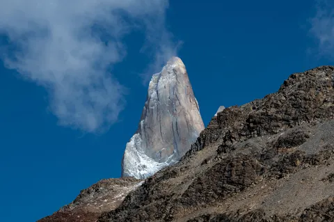 Patagonia 4K Wallpaper · mountains · 3840×2558