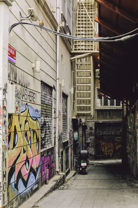 Street Art Phone Wallpaper · street · 1440×2160