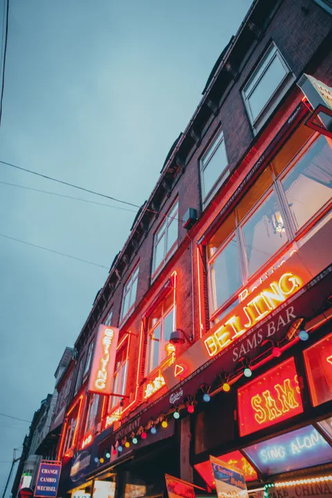 Neon Sign Phone Wallpaper · street · 1440×2160