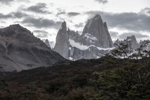 Обои Патагония 4K · mountains · 3840×2560