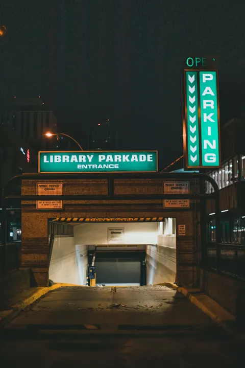 Neon Sign Phone Wallpaper · street · 1440×2160