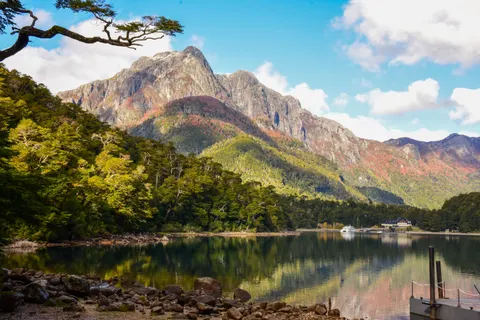산 4K 배경화면 · mountains · 3840×2560