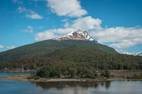 Patagonia 4K Wallpaper · mountains · 3840×2560