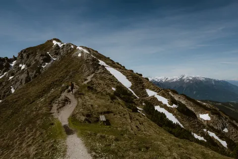 Обои Горы 4K · mountains · 3840×2560
