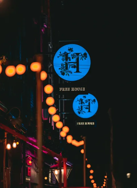 Neon Sign Phone Wallpaper · street · 1440×1981