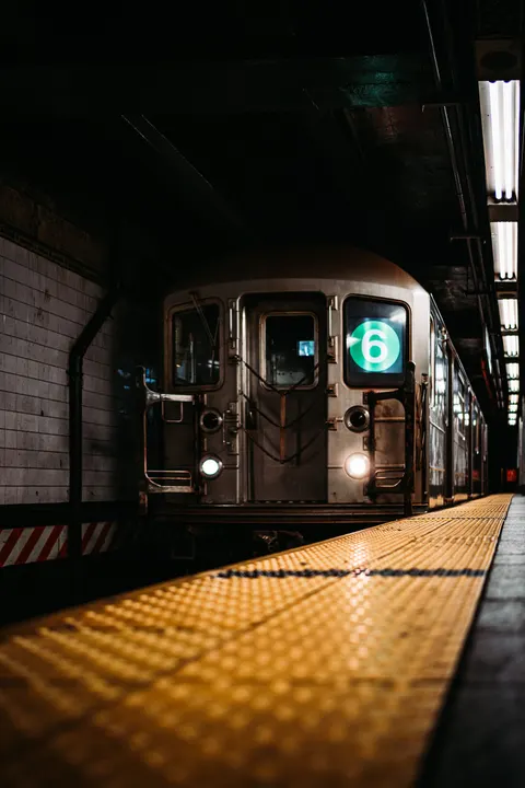 Metro Phone Wallpaper · street · 1440×2160