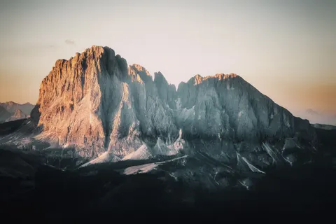Berge 4K Hintergrundbild · mountains · 3840×2560