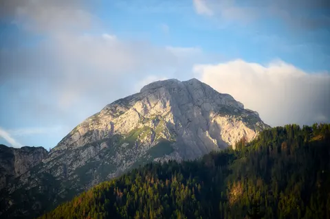 Fond d'écran Montagnes 4K · mountains · 3840×2555