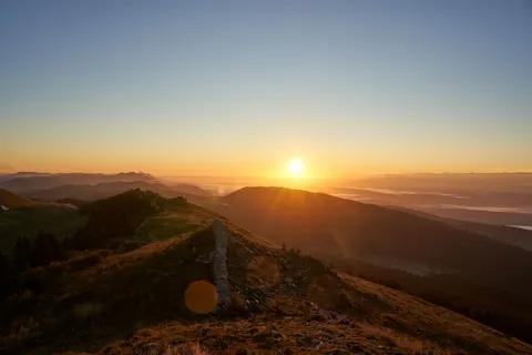 黄金の頂 4K壁紙 · mountains · 3840×2560