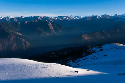 Golden Peak 4K Wallpaper · mountains · 3840×2560