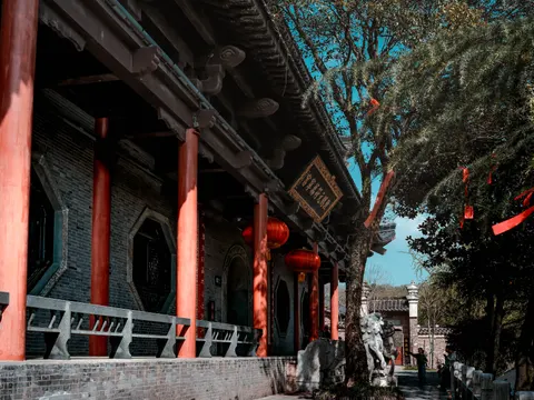 Ancient Temple 4K Wallpaper · architecture · 3840×2882