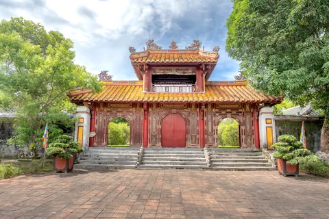古庙 4K壁纸 · architecture · 3840×2560
