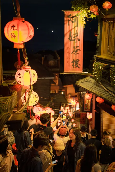 Night Market Phone Wallpaper · street · 1440×2160