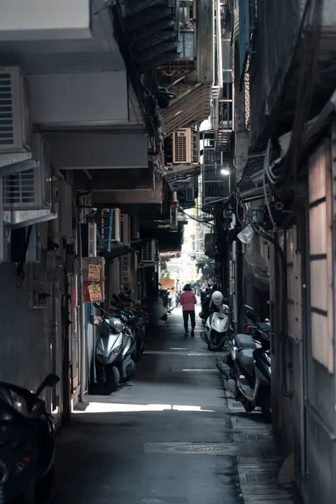 Tokyo Alley Phone Wallpaper · street · 1440×2159