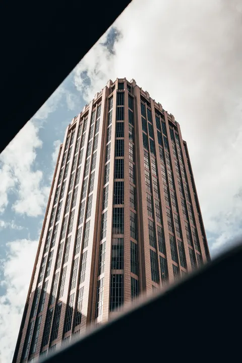 Looking Up Phone Wallpaper · street · 1440×2160