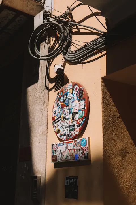 Street Art Phone Wallpaper · street · 1440×2160