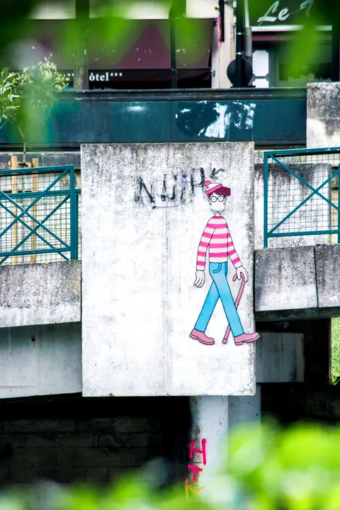 Street Art Phone Wallpaper · street · 1440×2160