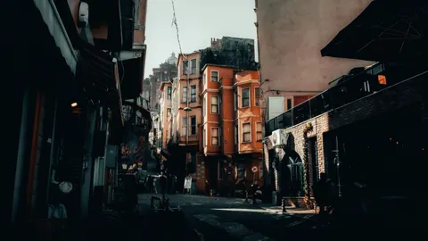 Straat in de Oude Stad 4K-achtergrond · architecture · 3840×2160