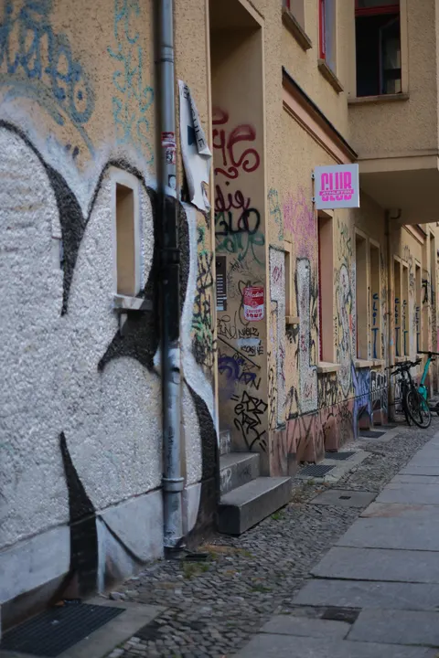 Street Art Phone Wallpaper · street · 1440×2160