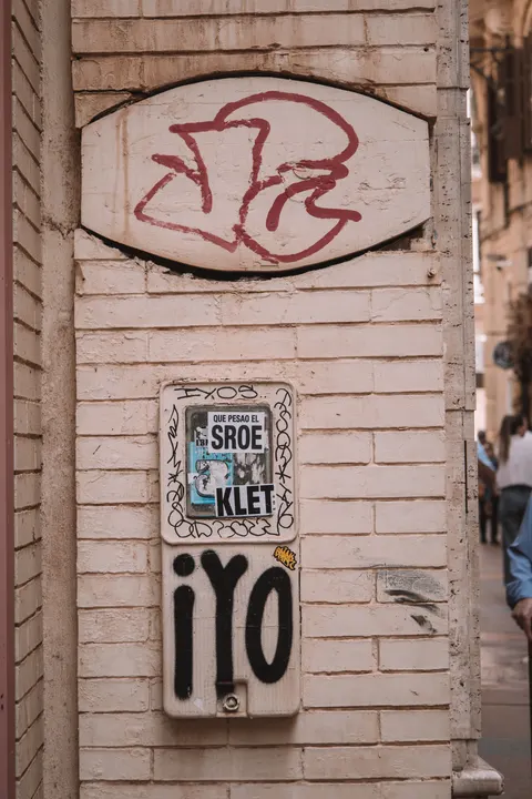 Street Art Phone Wallpaper · street · 1440×2160