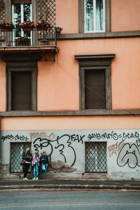 Street Art Phone Wallpaper · street · 1440×2160