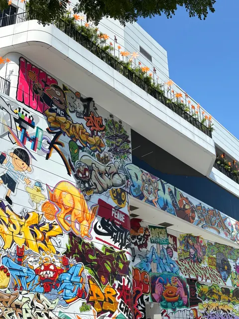 Street Art Phone Wallpaper · street · 1440×1920