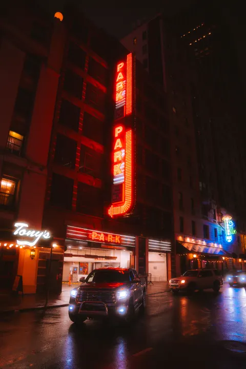 Neon Sign Phone Wallpaper · street · 1440×2160
