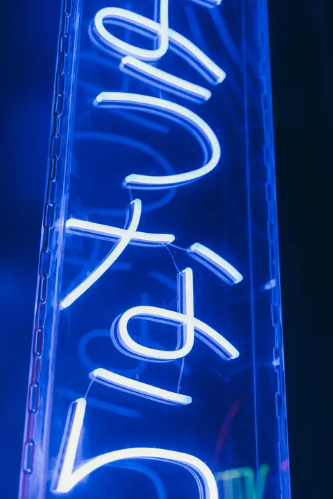 Neon Sign Phone Wallpaper · street · 1440×2160