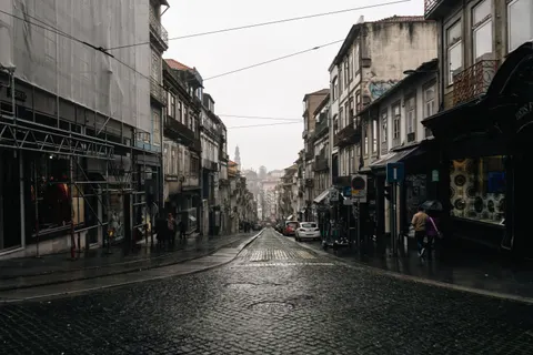 Old Town Street 4K Wallpaper · architecture · 3840×2560