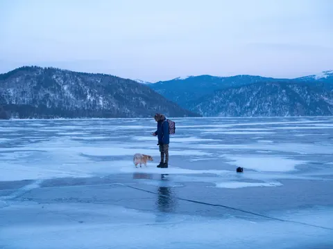 Frozen Lake 4K Wallpaper · nature · 3840×2880