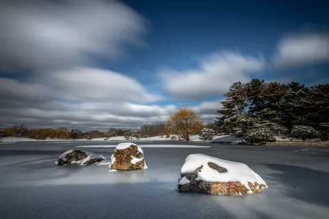 Frozen Lake 4K Wallpaper · nature · 3840×2560