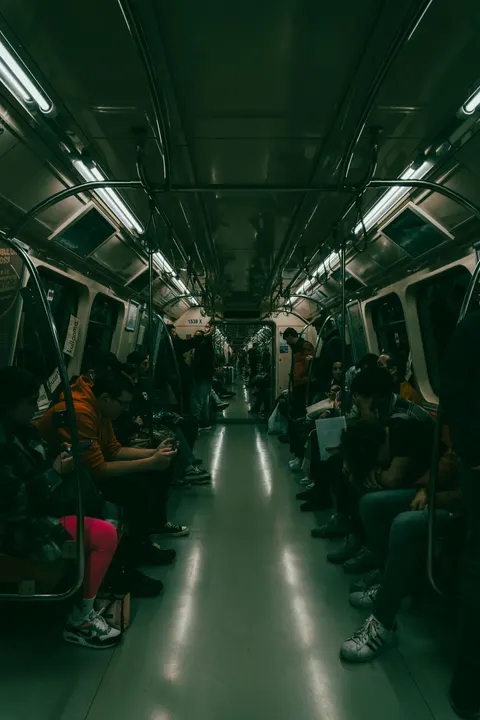 Metro Phone Wallpaper · street · 1440×2160