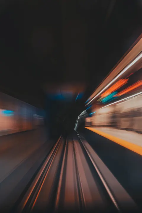 Metro Phone Wallpaper · street · 1440×2160
