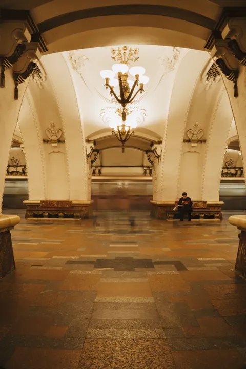 Metro Phone Wallpaper · street · 1440×2160
