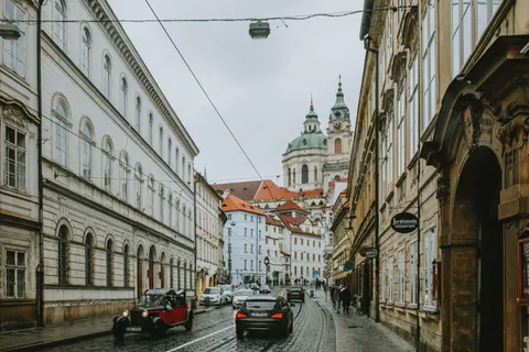 Old Town Street 4K Wallpaper · architecture · 3840×2560