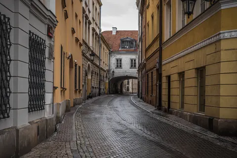 Old Town Street 4K Wallpaper · architecture · 3840×2560