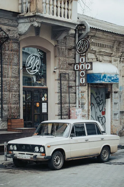 Street Car Phone Wallpaper · street · 1440×2157