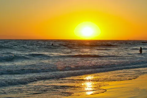 Palm Beach Sunset 4K Wallpaper · nature · 3840×2560