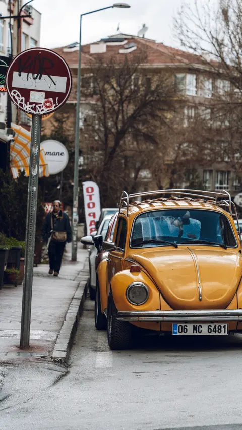 Street Car Phone Wallpaper · street · 1440×2560
