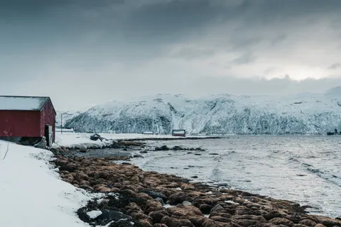 Norwegian Fjord 4K Wallpaper · nature · 3840×2560