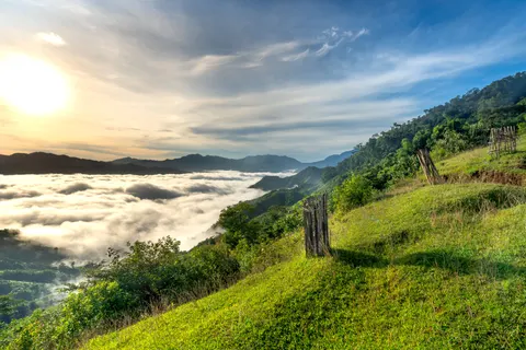 Misty Valley 4K Wallpaper · nature · 3840×2561