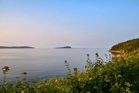 Meeresklippe 4K Hintergrundbild · ocean · 3840×2560
